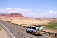 Experience  the scenery on grand canyon tours from Scottsdale in our luxurious shuttle