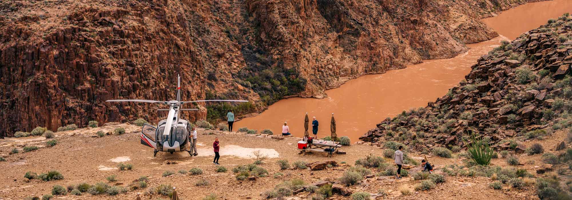 Las Vegas tour to the Grand Canyon with Maverick Helicopters