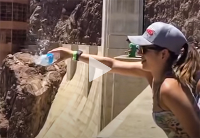 Water experiment on a Hoover Dam Tour