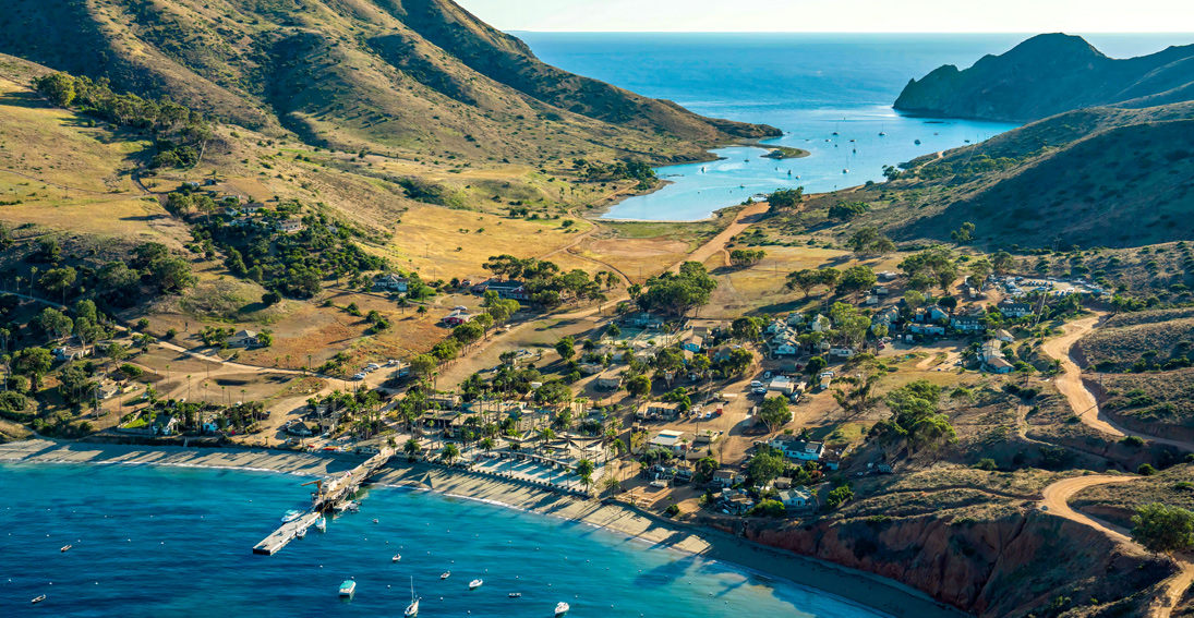 Thrill in the exploration of Two Harbors from above on this exciting Catalina helicopter tour.