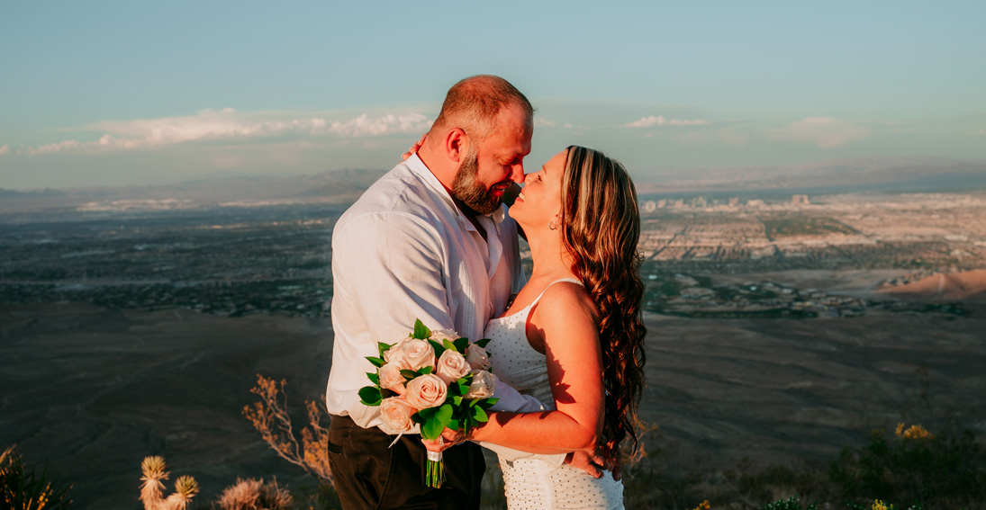 A Vegas wedding from high above the valley at a private landing spot